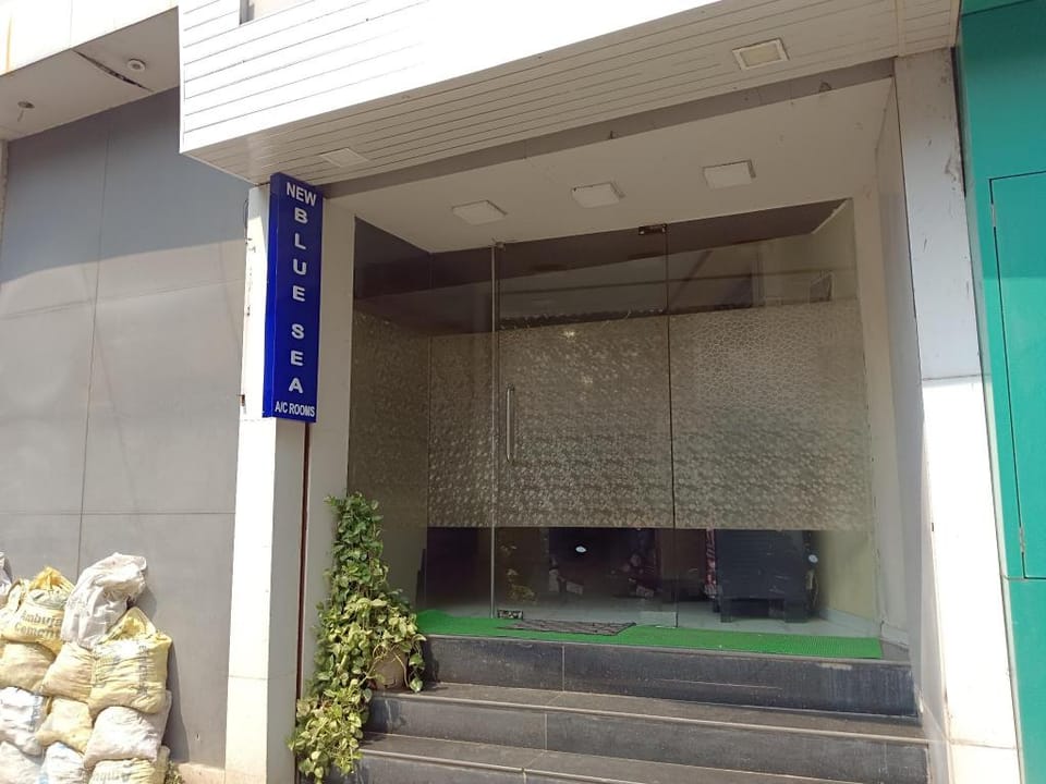 New Blue Sea Mumbai Hotel in Mumbai