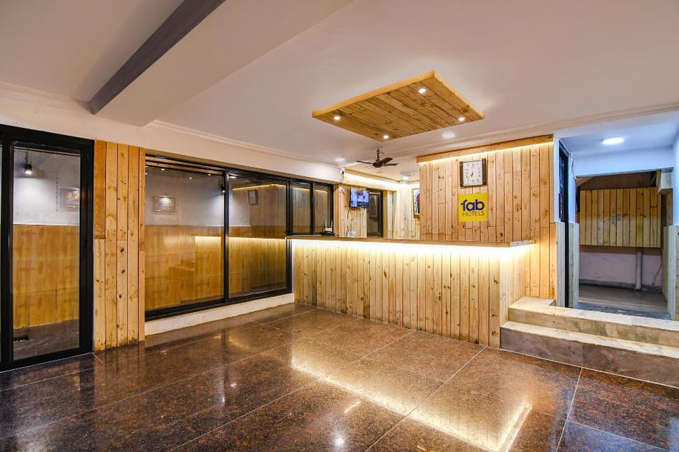 FabHotel The Golden Orchid - Hazra Road Hotel in Kolkata