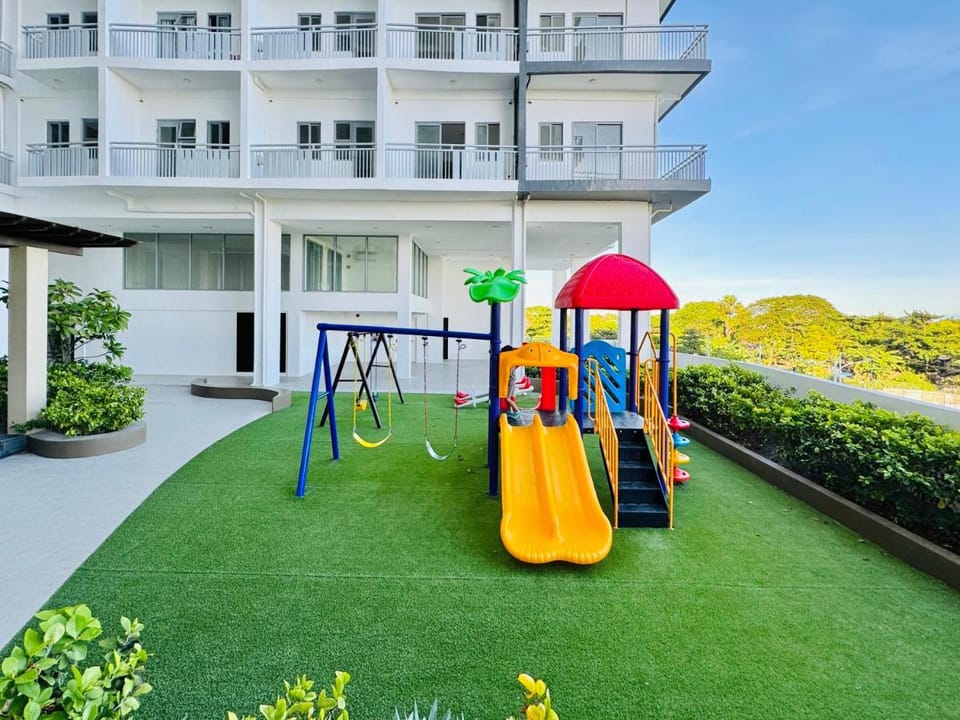WV TOWERS Apartment in Iloilo City