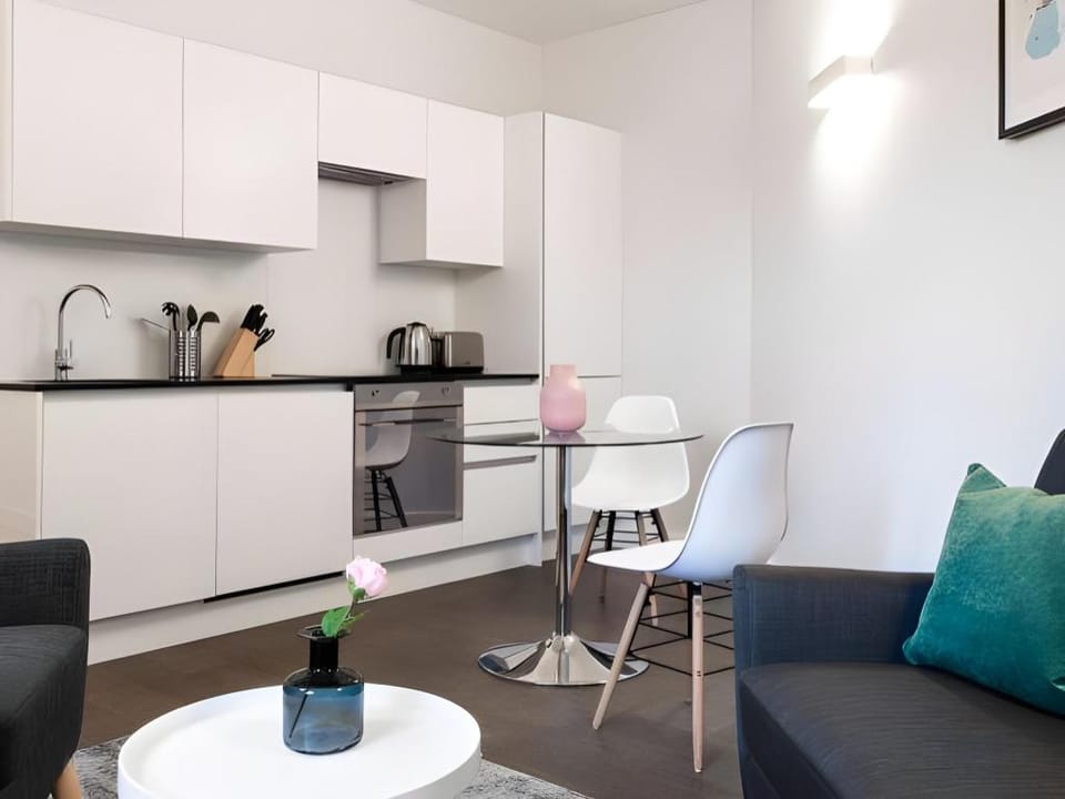 Abbott house by Viridian apartments Apartment in St Albans