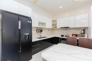 Villa Sát biễn 6 Phòng - VT Villa in Vung Tau