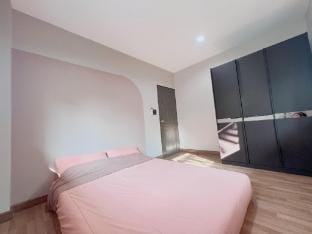 Ninety-nine Villa Khaoyai Vacation rental in Laos