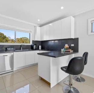 2-bedroom Granny Flat Vacation rental in Sydney