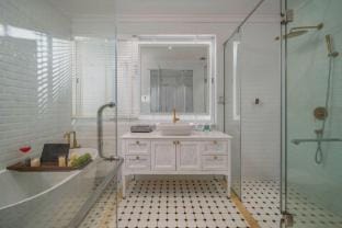The Salt Villas 250sm Central–3BR/4BA Kitchen&LR 6 Villa in Da Nang