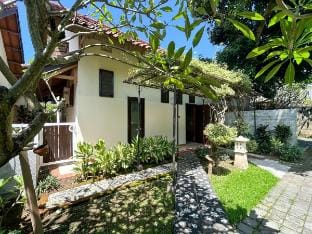 Sayang Taman 7 Villa Complex Near Sanur Beaches Villa in Denpasar