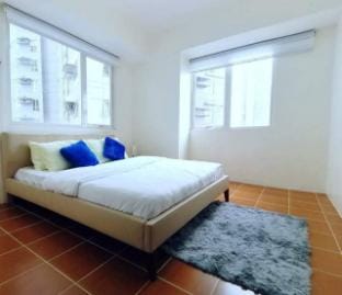 2BR Pioneer Woodland SM LIGHT Boni Mandaluyong Apartment in Mandaluyong