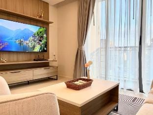 Perfect location# Pool#Gym@BTS/MRT&Max5ppl 55/17 Vacation rental in Bangkok