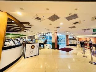 Budget Accommodation@ Ace Suites by the Indoor Spa Vacation rental in Mandaluyong