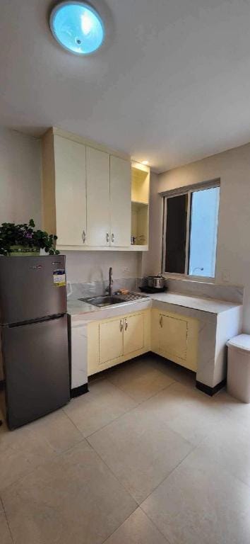 Kuya and Kambal's 2Bed 2 Bath Apartment Apartment in Quezon City