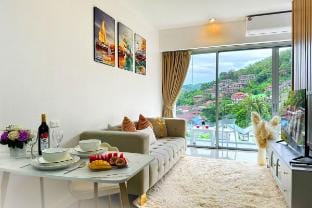 Scenic Condo 50 sq.m. Karon Apartment in Phuket