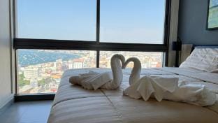Unixx Hotel is very close to the pedestrian street Apartment in Pattaya City