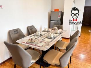 Staycation Homestay 61 Satria Residences near BMC Apartment in Kuching