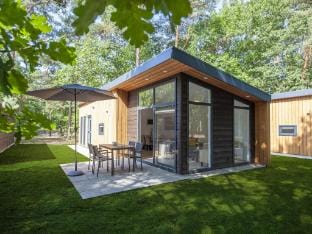 Lodge in Bospark with Sauna  Garden Vacation rental in Limburg (province)