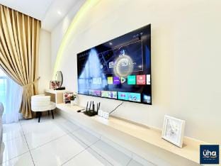 Daisy Suite. Sky Trees@Studio 2Pax near Aeon Jusco Apartment in Johor Bahru