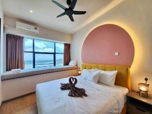 Sea View Morandi Cinema Couple Suites CG Amberside Vacation rental in Johor Bahru