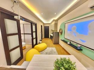 Sea View Morandi Cinema Couple Suites CG Amberside Vacation rental in Johor Bahru