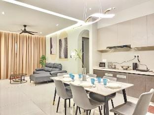 Beach Access Family Suites Country Garden Lovell Vacation rental in Johor Bahru