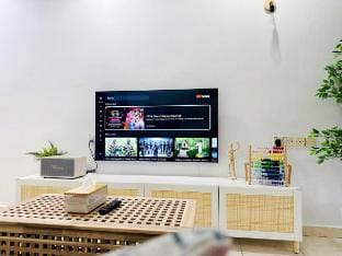 BM 大山脚 11 Pax Single Storey Semi-D 5-min Aeon Mall Vacation rental in Penang