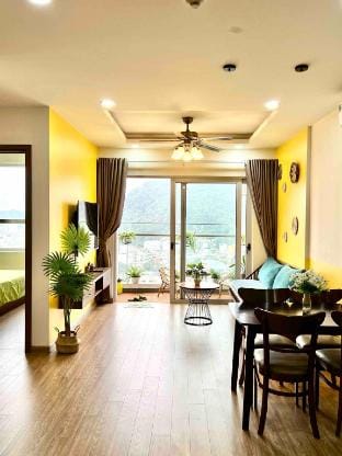 Mon Homestay Sapphire Residence * Amazing view Apartment in Laos
