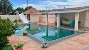 บ้าน 20 แฟมีลี่ Villa in Chon Buri Changwat