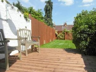 Central Stay Vacation rental in Watford