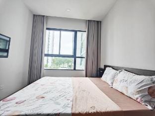 Căn hộ 2PN cạnh AEon mall _Emerald Vacation rental in Ho Chi Minh City
