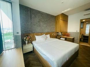 2BED-ROOM LUXURY in Midtown Vacation rental in Ho Chi Minh City