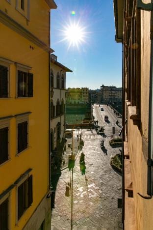 Spacious Three Bedroom Apartment On the Arno Apartment in Florence