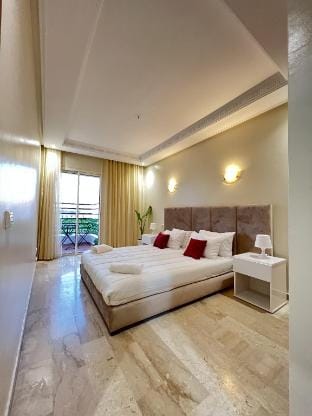 SUITOUISS 1 - Apartment close to TGV train station Apartment in Rabat