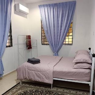 AIRIS HOMESTAY 5, BUKIT KUANG Vacation rental in Terengganu, Malaysia