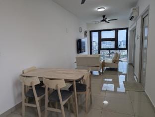 Unique Studio unit @ Pacific Towers PJ Apartment in Petaling Jaya