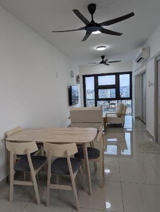 Unique Studio unit @ Pacific Towers PJ Apartment in Petaling Jaya