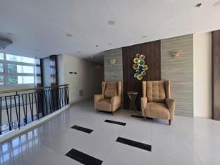 1BR Condo w Pool & Balcony - F&M Homes - Sitio Uno Apartment in Central Visayas