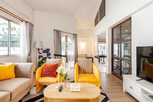 ICON HOUSE Villa in Bangkok