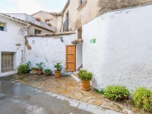 Cottage in Pacs near St. Marti Sarroca Castle Vacation rental in Alt Penedès