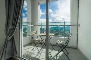 Mansion One 1BR @ Georgetown Apartment in George Town