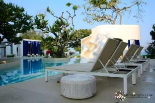 Chelona Condo 1BR Poolside up to 4 PAX Apartment in Nong Kae
