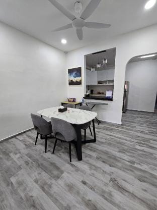 Tampoi Houses Vacation rental in Johor Bahru