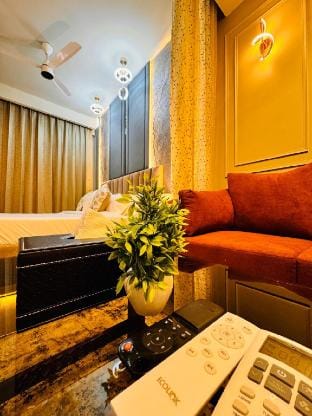 Mercurial Suite | 38 floor Apartment in Noida