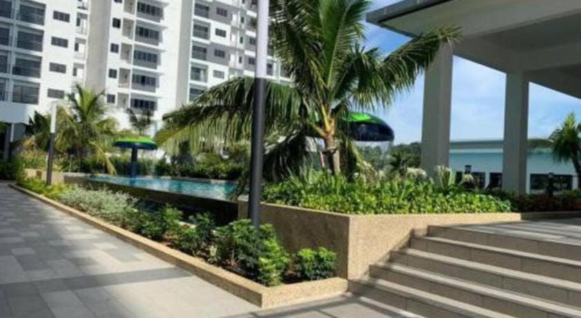 Cheras traders garden C180 /washer dryer / 3 rooms Apartment in Negeri Sembilan, Malaysia