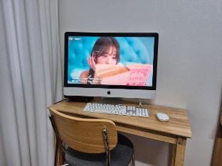 A지하철합정역1분/홍대입구근처/8ppl/3br/4QBED/짐보관/아이맥/한강/히터/따뜻한집 Apartment in Seoul