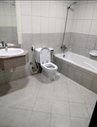Single cozy bedroom with sea view window Apartment in Ajman