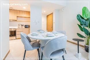 Modern Luxury 1BR Apt with Canal Panorama Apartment in Dubai
