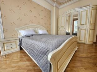 Grand Central Residence  Apartment in Baku