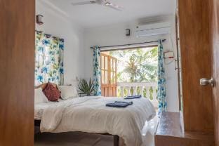 1BHK Private Apartment with pool Apartment in Benaulim