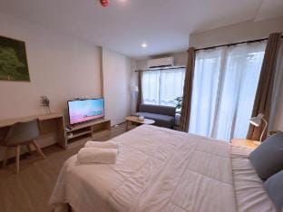 HayHuahin02 by Cloud9Stays Apartment in Nong Kae