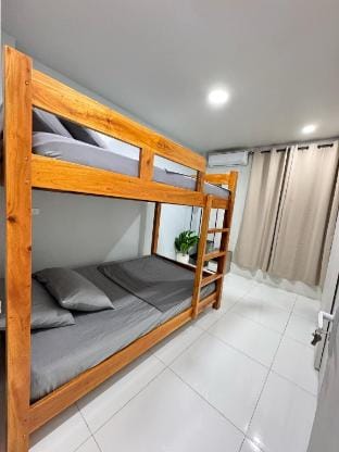 KM Suites 2BR Unit Near San Juan, L.U. Vacation rental in La Union