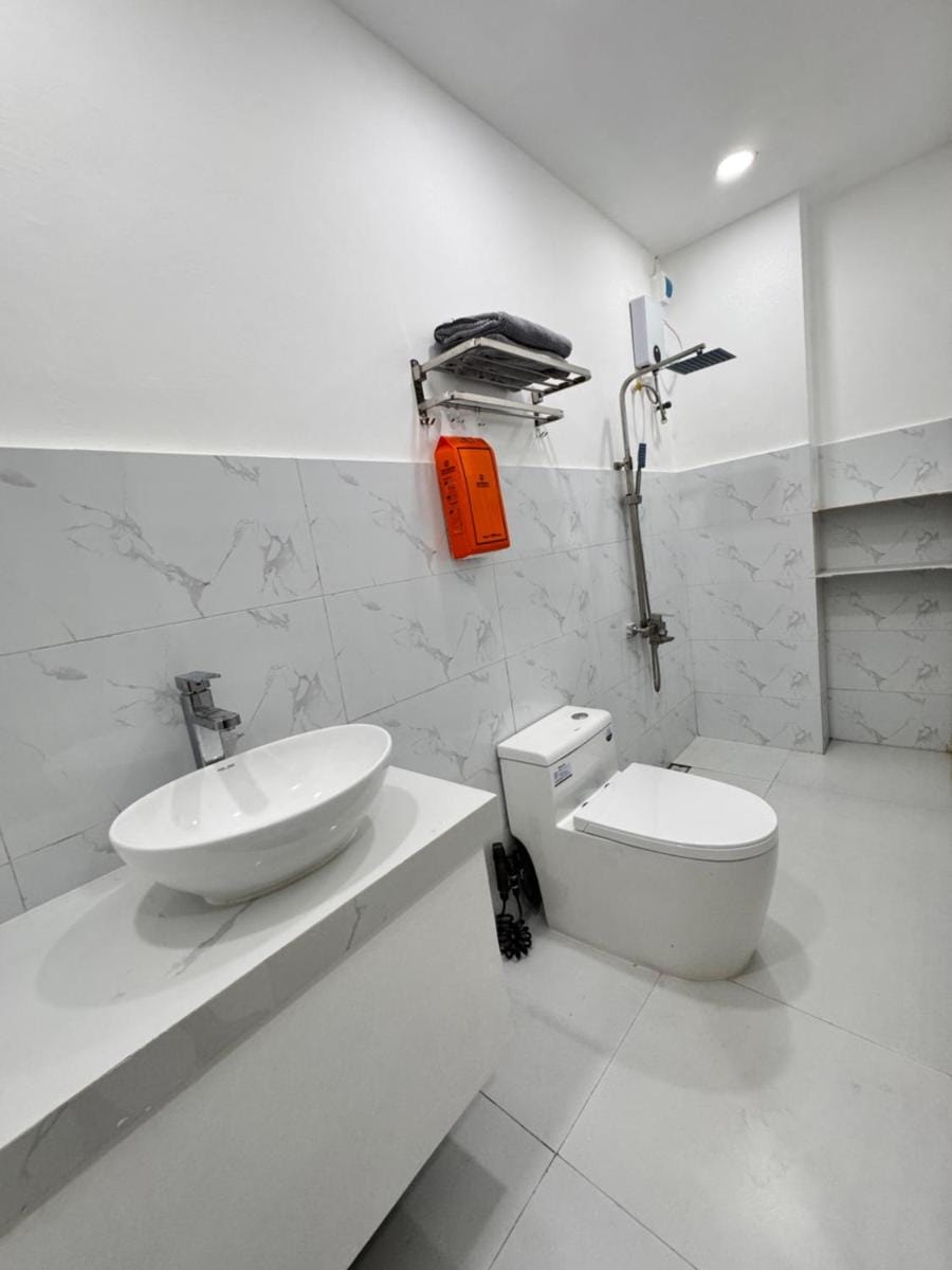 KM Suites 2BR Unit Near San Juan, L.U. Vacation rental in La Union