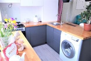 3 Bdrms (3х ком) NEW 86 m2 CITY CENTER Ташкент Apartment in Europe