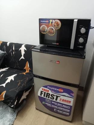 R&D Staycation and Condotel Near Airport Apartment in Paranaque